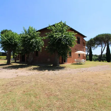 Villa Sant'anastasio Sleeps 24 Pool