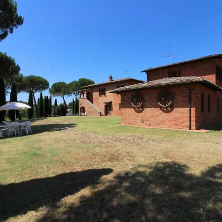 Sant'anastasio Sleeps 24 Pool Villa Sant'Anastasio (Siena)